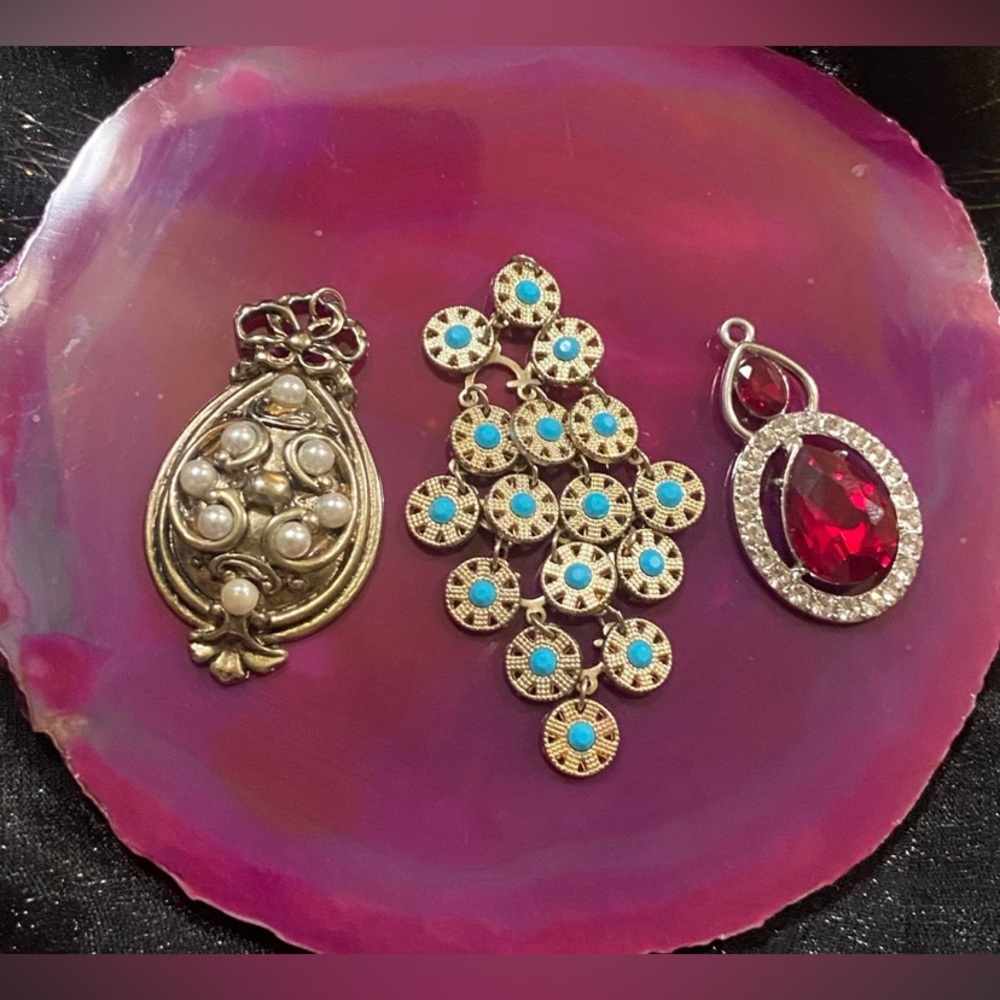 LAST CHANCE 🔥 Costume Pendant Lot #9219